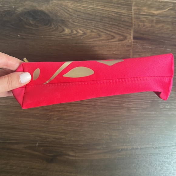 Lancome Hot Pink Makeup Cosmetic bag - brand new - Picture 2 of 5